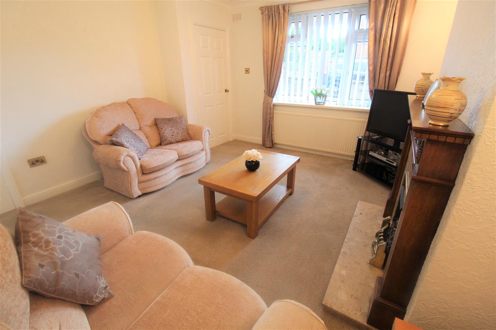 Holdcroft Road, Bucknall, Stoke-On-Trent